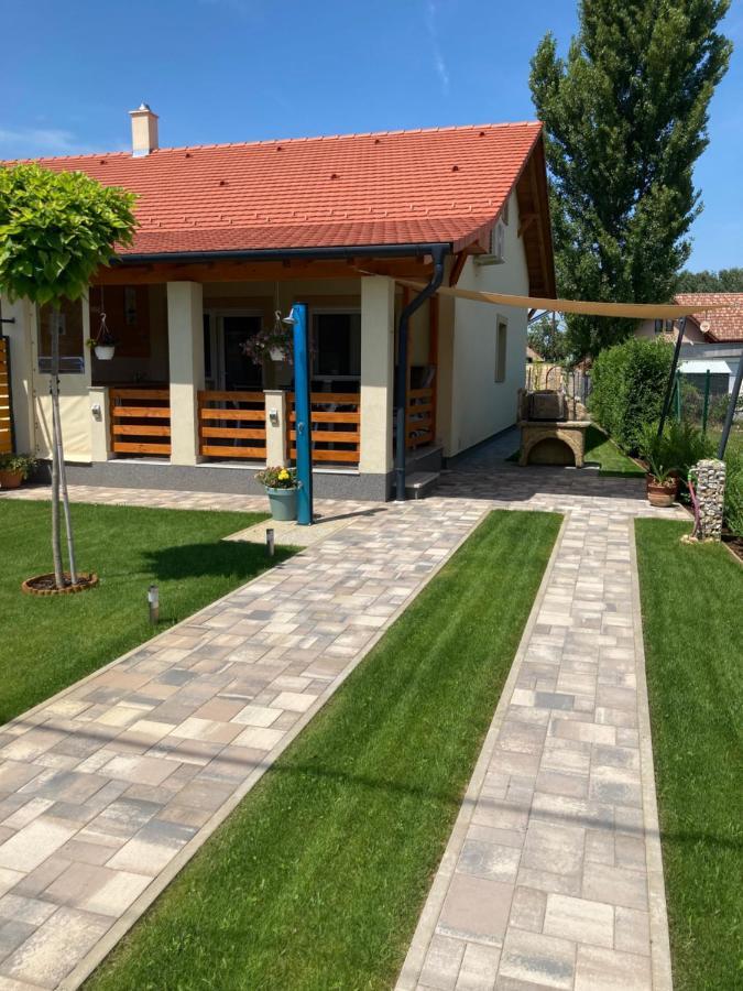 Apartamento Balati Vendégház Balatonmáriafürdő Exterior foto